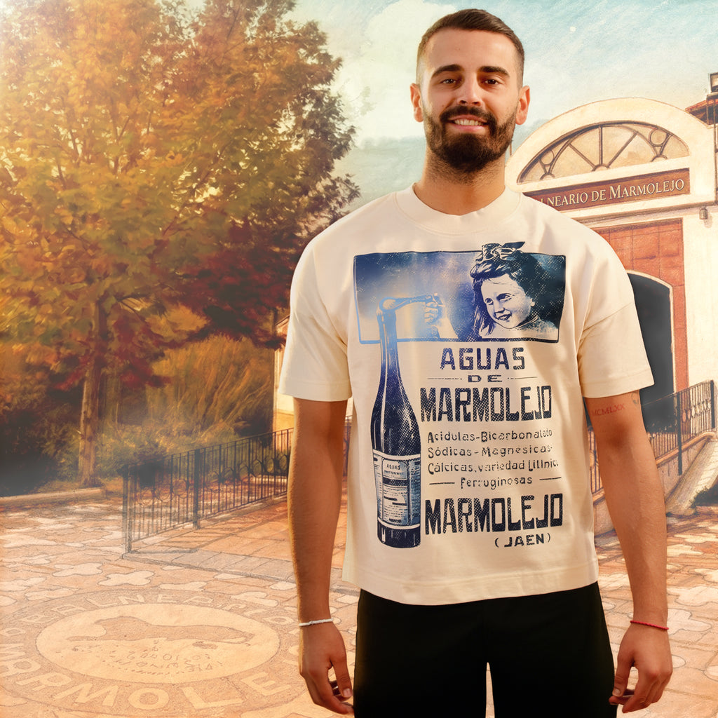 Camiseta Oversize T1E08 AGUAS DE MARMOLEJO - Ilustración Clásica - Mutantu Original